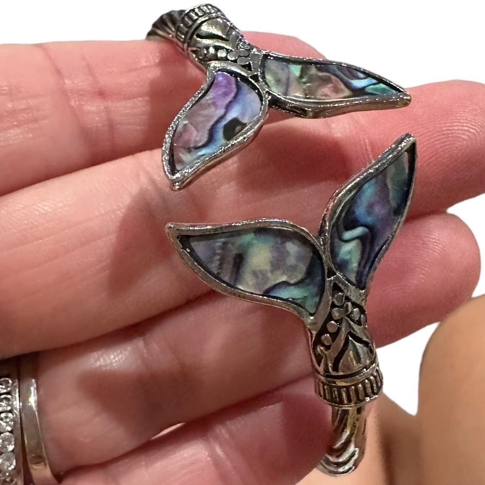 Colorful Whale Tail Decorated Silver Cuff Bracelet - Picture 5 of 8